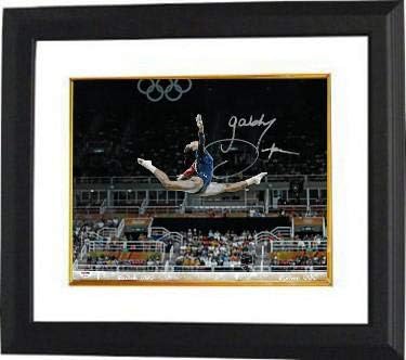 Gabby Douglas aláírt -os Riói Olimpia Torna 16x20 Fotó Egyéni Kialakítása - PSA ITP (Team USA/aranyérmes) - Dedikált